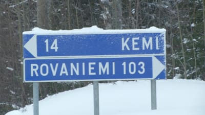 Vägskylt i sydvästra Lappland