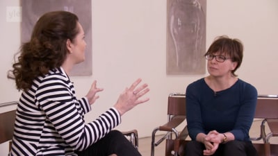 Pia-Maria Lehtola samtalar med konstnären Susanne Gottberg om glasets symboliska betydelse