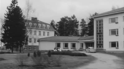 Roparnäs sjukhus, en suddig bild utifrån, tagen på sextiotalet