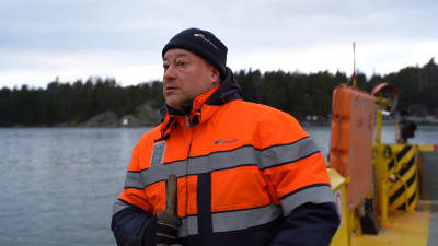 Markku Nousiainen på färja.