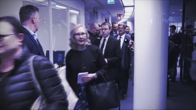 Sannfinländska riksdagsledamöter tågar ut i juni 2017
