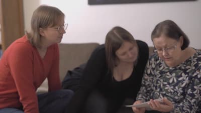 maria, johanna och deras mamma maj-britt
