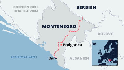 Karta över Montenegro med en planerad motorväg märkt i rött.