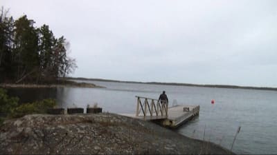Brygga vid en sommarstuga på Porkala udd.