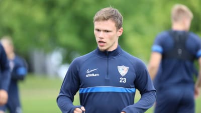 Tobias Fagerström i FC Inters träningsdress.