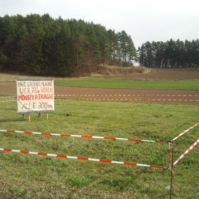 I tyska Penzig protesterar man mot den planerade högspänningslinjen.