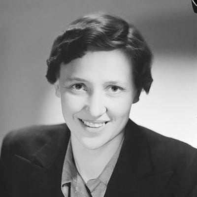 Kirjailija Elvi Sinervo 1946