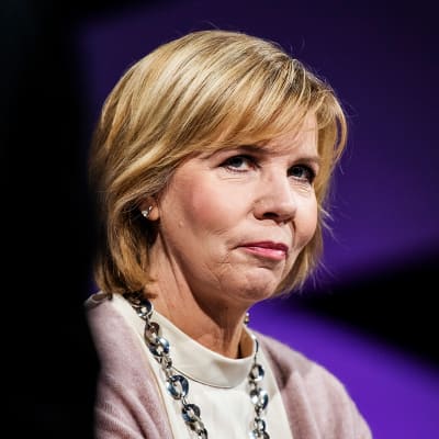 Anna-Maja Henriksson och Riikka Purra. 
