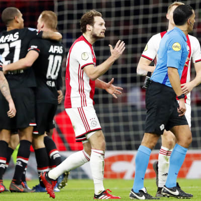 Den 1 mars var det AZ Alkmaar som jublade och Ajax som var missnöjda.
