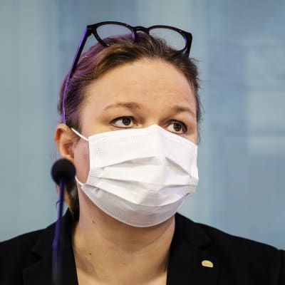 Familje- och omsorgsminister Krista Kiuru.