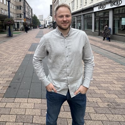 Mestiksen vasta valittu Taneli Maasalo Jyväskylän Kävelykadulla.