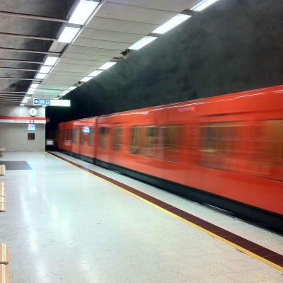 Metrotåg