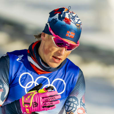Johannes Høsflot Klæbo skidar.