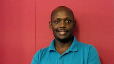 Morris Mugambage är uppvuxen i Uganda och Rwanda men bor sedan sex år i Vasa.