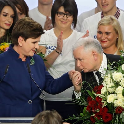 Beata Szydlo och Jaroslaw Kaczynski.