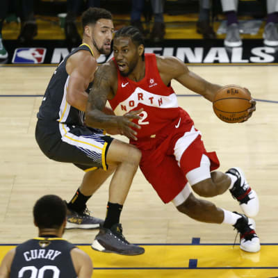 Klay Thompson och Kawhi Leonard i farten.