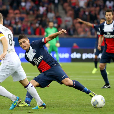 Marco Verratti representerar PSG i fotboll.