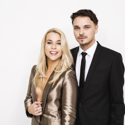 Krista Siegfrids och Roope Salminen är programledare för UMK 2016