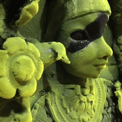 Kim Simonsson: Saint Moss Woman (2016)