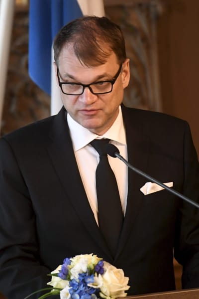 Statsminister Juha Sipilä talar vid Mauno Koivistos minnesstund