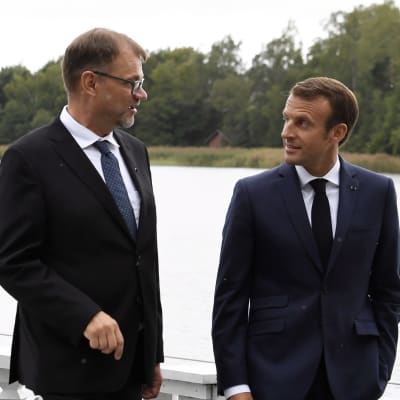 Statsminsiter Juha Sipilä med Frankrikes president Emmanuel Macron. 
