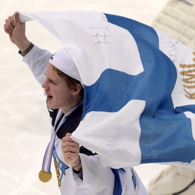 Kasperi Kapanen avgjorde JVM-finalen mot Ryssland.