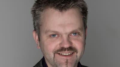 Kenneth Långbacka från försäkringsbolaget Folksam.