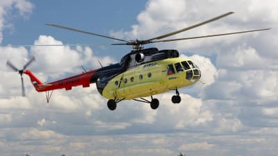 Helikoptern som kraschade tillhörde flygbolaget UTair som driver en stor helikopterflotta