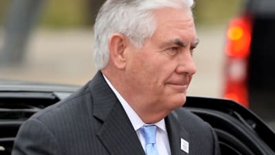 USA:s utrikesminister Rex Tillerson på väg till G20-möte i Bonn.