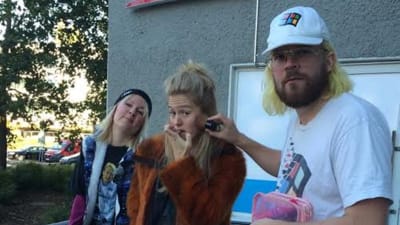 Teemu Keisteri, Maija Varis och Lina Puranen i promobild för tv-serien Finnomani