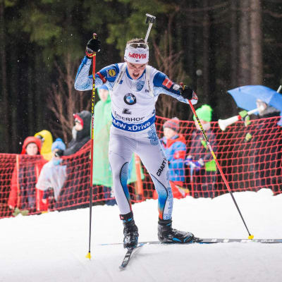 Tero Seppälä åker i spåret. 