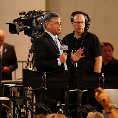 Sean Hannity från Fox News rapporterar från Donald Trumps kampanjjippo i Las Vegas, september 2018.
