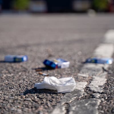 Nädskräpning på parkering
