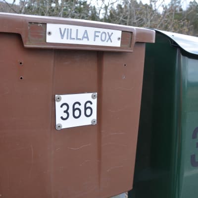 Tähän postilaatikkoon ei poliisin kirjettä Jaana Shelbyn mukaan koskaan kuulunut.