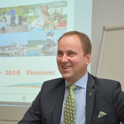 Raseborgs stadsdirektör Tom Simola.