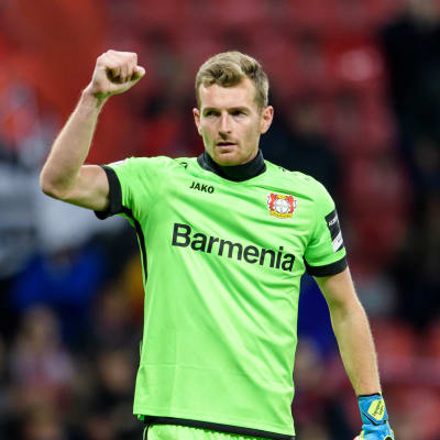 Lukas Hradecky.