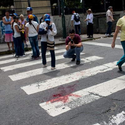 En pojke dog under massdemonstration i Venezuela.