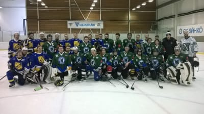 nottingham och tolkis bollklubb från borgå spelade mot varandra i vierumäki år 2015