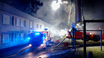 Brand i Smedsbacka i Helsingfors