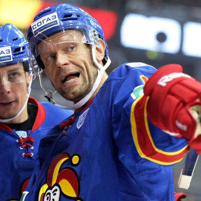 Jere Karalahti (t.h.) och Riku Hahl, hösten 2014