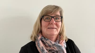 Raseborgs social- och hälsovårdsdirektör Benita Öberg vill inte kommentera något fall.