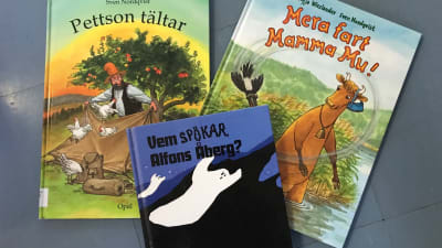 Böcker med Pettson och Findus, Mamma Mu och Alfons Åberg. 