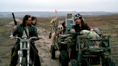 Jolyon Baker, Fanny Bastien ja Matti Pellonpää elokuvassa The Last Border (1993).