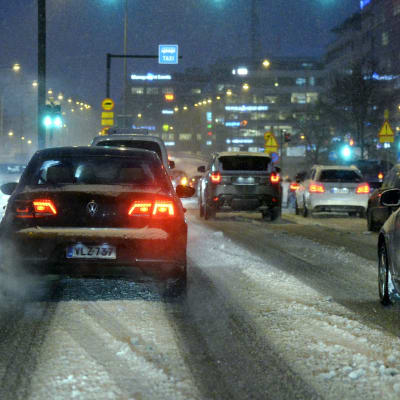 Snöslask i trafiken