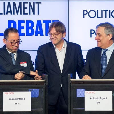 Gianni Pittella, Guy Verhofstadt ja Antonio Tajani osallistuivat puhemiesehdokkaiden väittelyyn Brysselissä 11. tammikuuta.