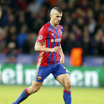 Roman Eremenko har inte spelat fotboll på nio månader.