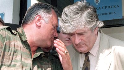 Radovan Karadzic och Ratko Mladic 1993.