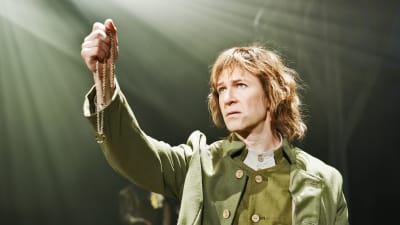 Stefan Karlsson som Frodo.