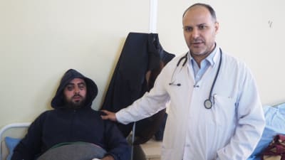Usama Derweesh tar hand om patienterna på den privata kliniken