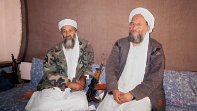 Osama bin Laden med sin efterträdare Ayman al Zawahiri år 2001.